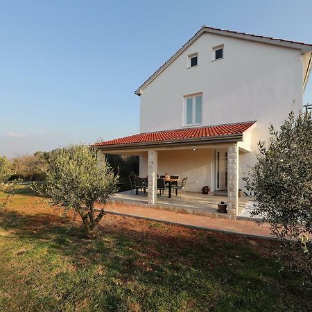 Holiday Home Hrast Debeljak Экстерьер фото
