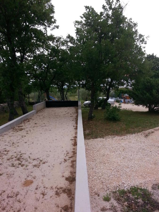 Holiday Home Hrast Debeljak Экстерьер фото